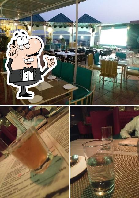 Check out how My Little Cafe looks inside