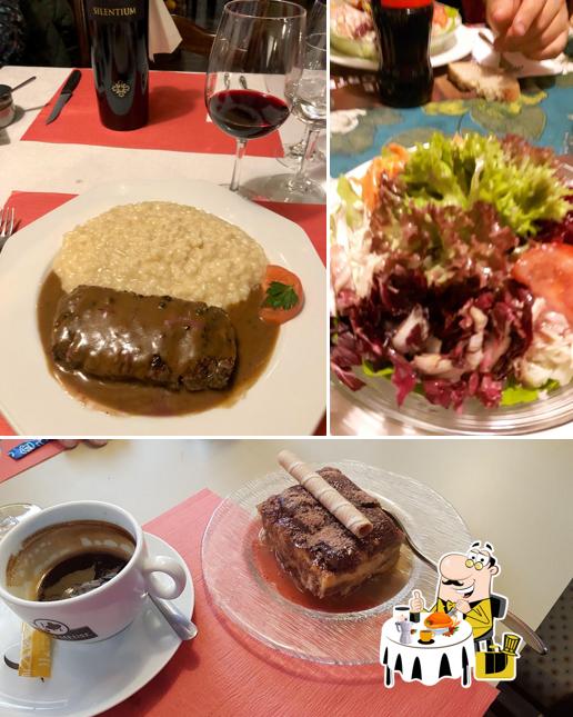 La immagine di cibo e alcol da Pappagallo