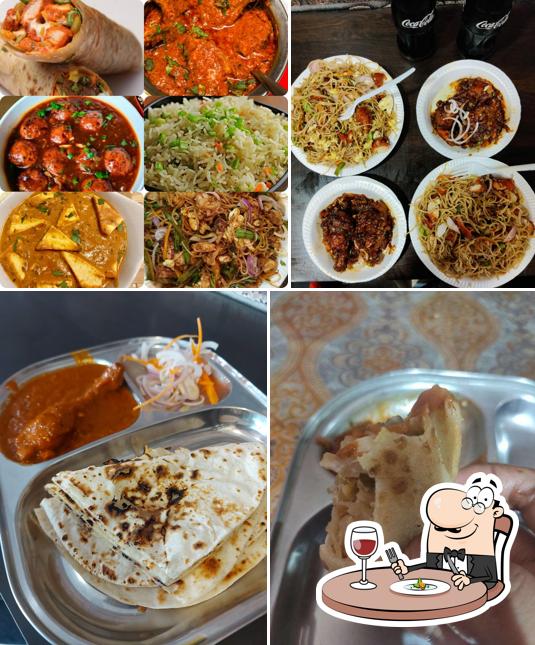 Food at Chatori gali