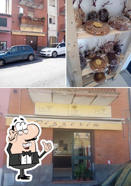 Gli interni di Pizzeria De Mitis