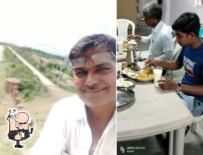 See the pic of RATANJYOT DALBATI HOTEL