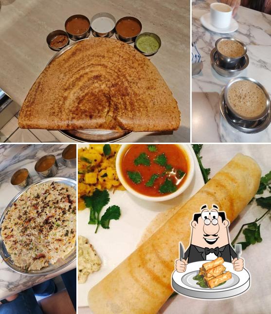 Spring rolls at Sagar Ratna Patiala