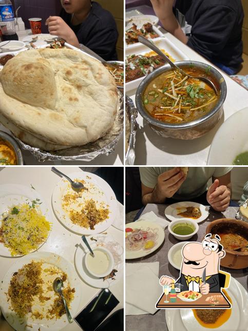 Food at Zahra Restaurant & Café - Jama Masjid