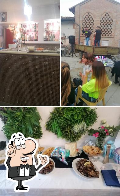La interni e cibo del ristorante