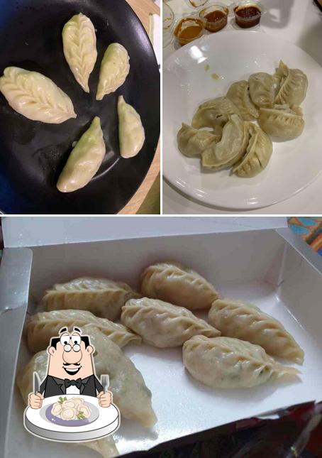 Dumplings at Momo King