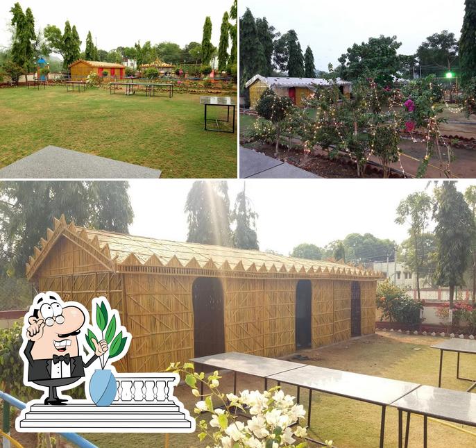 The exterior of Kunal Dhaba