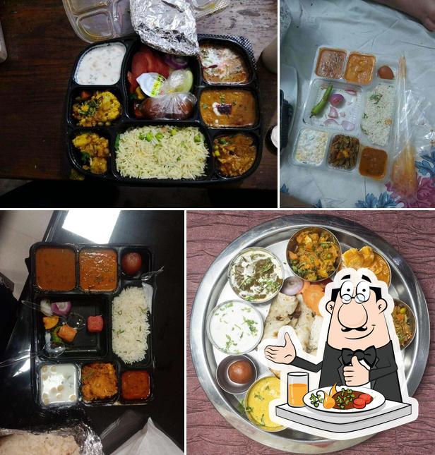 Meals at Rawalpindi Express
