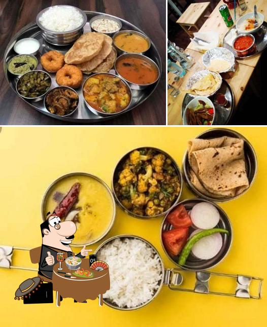 Food at Thakur Ji Thali Wala