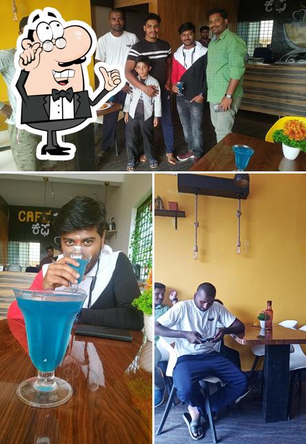 The picture of cafe13’s interior and food