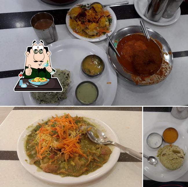 Meals at Durgashree Samruddhi Grand Veg