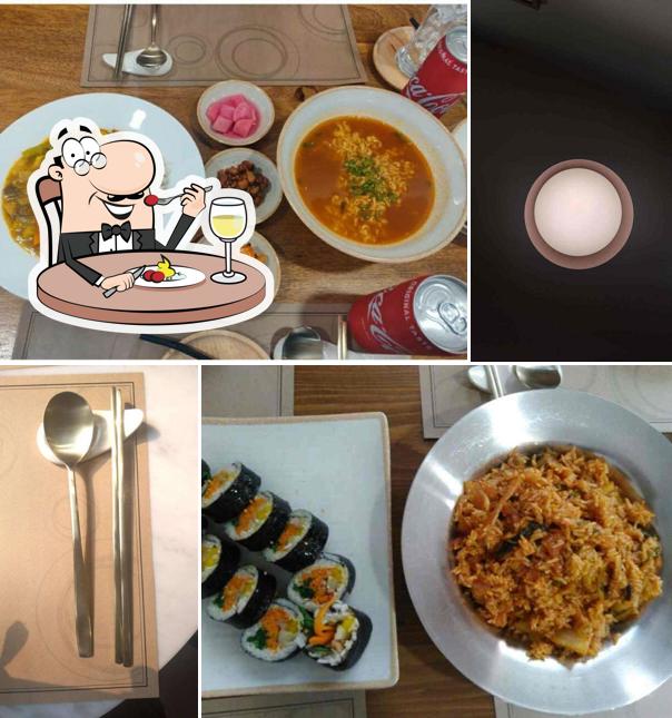 Meals at Aim Cafe, Korean Cultural Centre