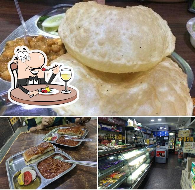 Food at Moti Mahal