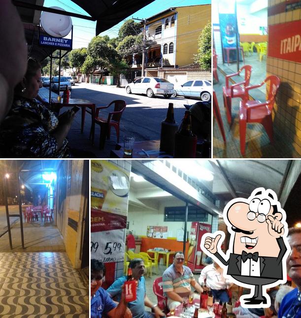 Barney Pizzaria à lenha