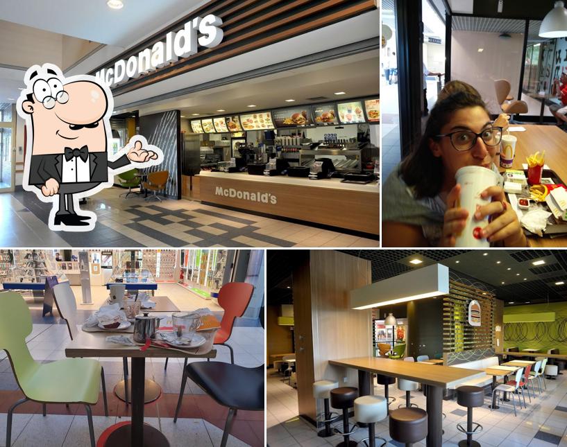 Gli interni di McDonald's Pavone Canavese