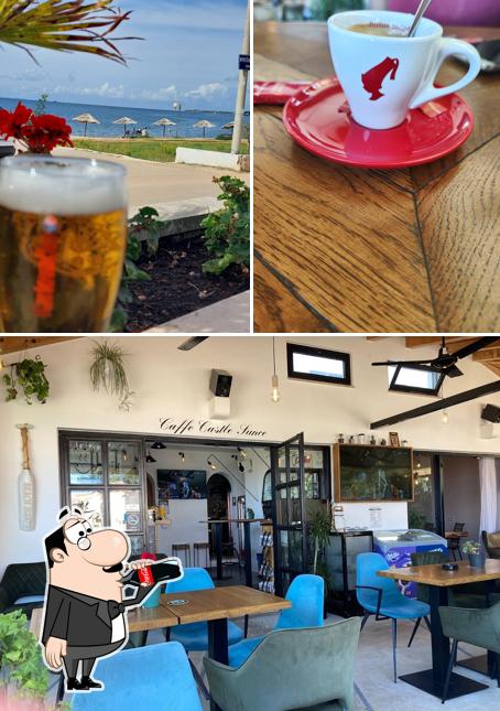 Tra le varie cose da Caffe Castle Sunce si possono trovare la bevanda e interni
