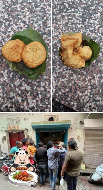 Lajja Ram Ke Samosa is distinguished by food and exterior