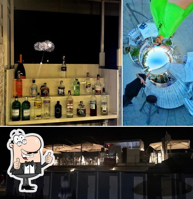Guarda la immagine di Terrazza lounge