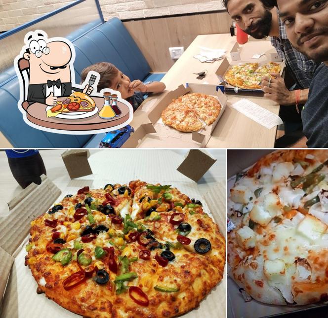 At Domino's Pizza Hiran Magri, Udaipur, you can get pizza