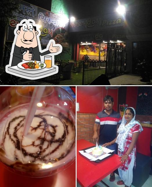 Food at EVERYDAY PIZZA