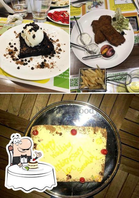 Citrus Cafe By Lemon Tree serves a number of sweet dishes