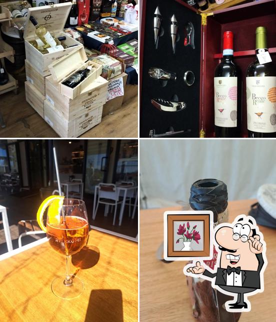 La foto di interni e bevanda da Sapore Di Vino Roma