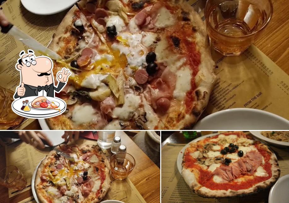 A La Grotta Di Leo, puoi ordinare una bella pizza