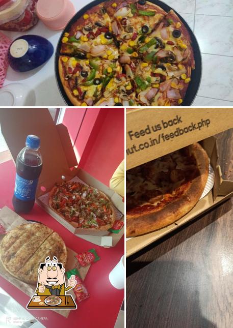 At Pizza Hut Seasons Mall, Pune, you can get pizza