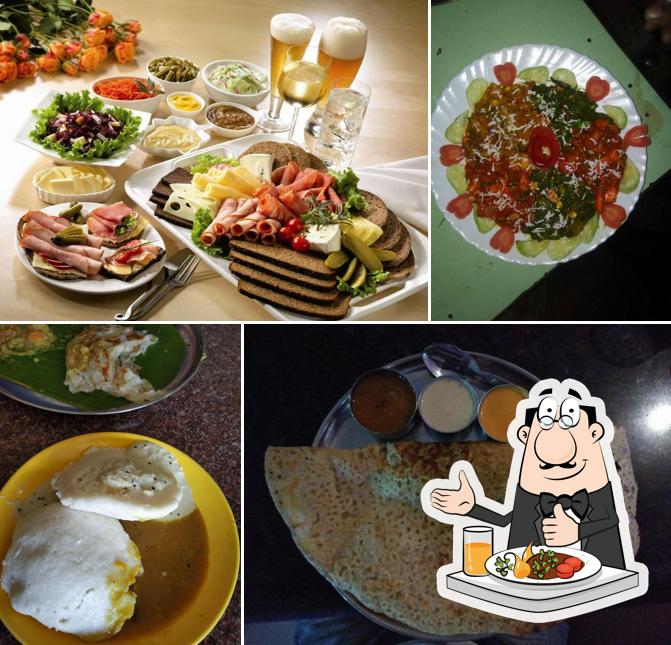 Meals at Mani's Cafe