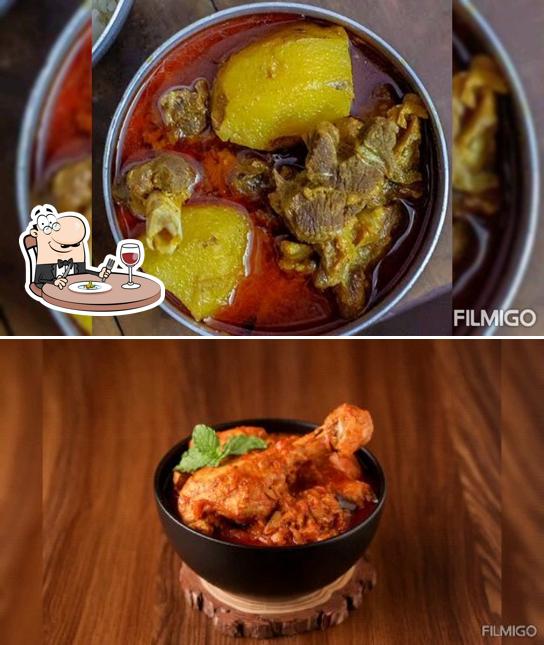 Food at Badnaam Baawarchi