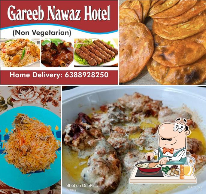Fried rice at Gareeb Nawaz Hotel