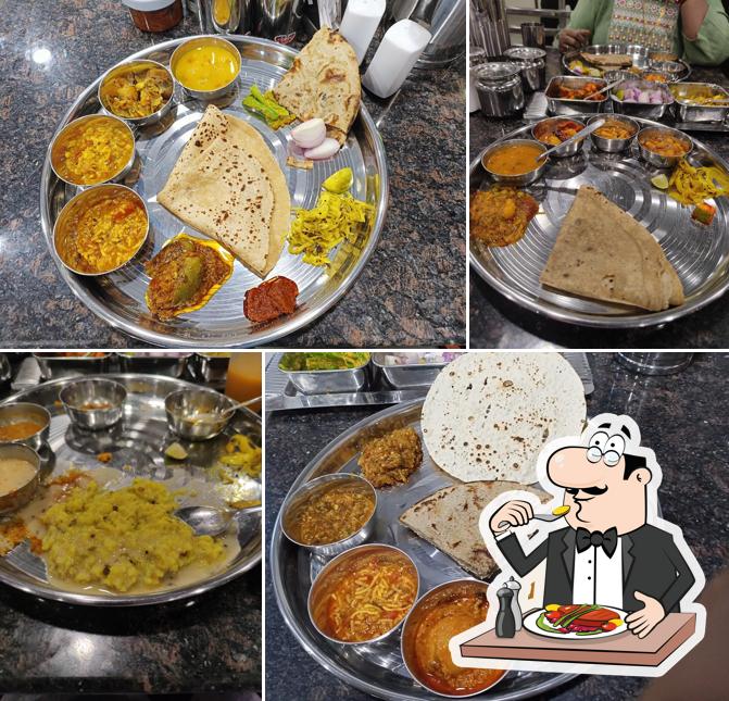 Food at SIDDHESHWAR RESTAURANT