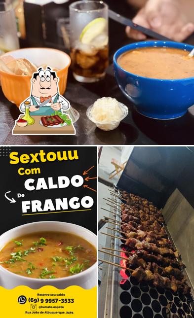 Tumate Caldos e Espetos