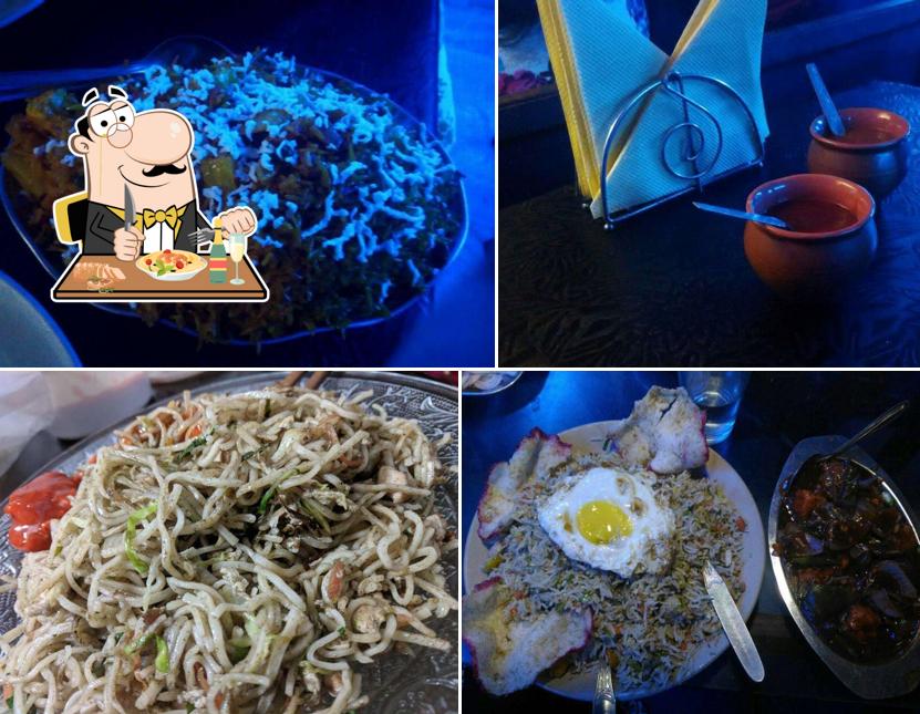 Food at Sunny's REFRESHMENTS