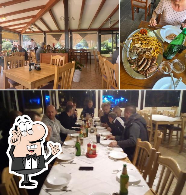 Dai un'occhiata agli interni di Grill Dok