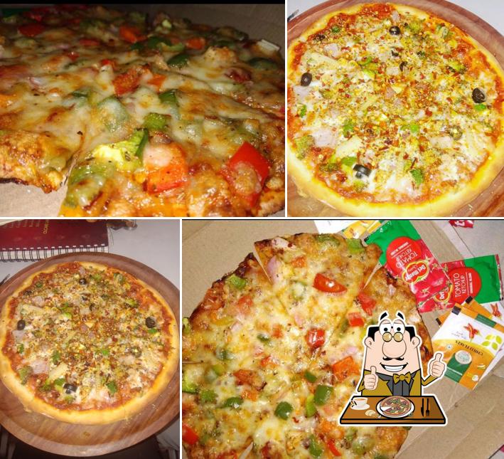 Order pizza at American Cheesy Slice