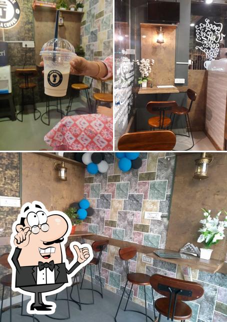 Check out how GRAB A COFFEE looks inside