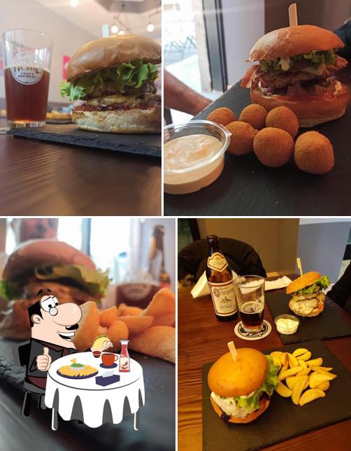 Prenditi un hamburger a Hub - Good Food & Gaming Zone