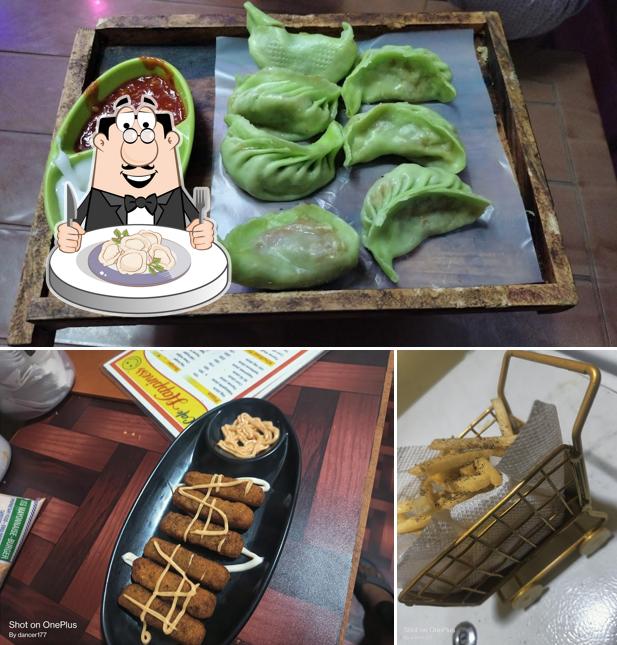 Dumplings at Cafe happiness