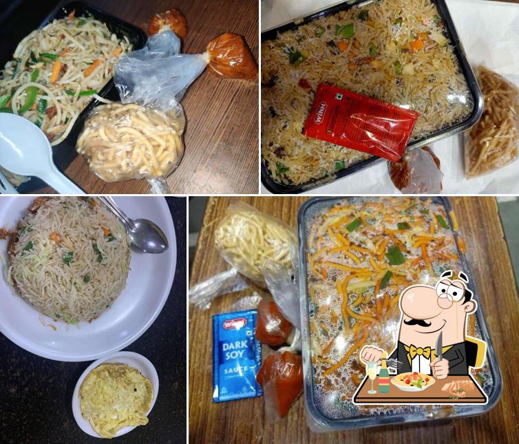 Pad thai at Chinese Lighthouse
