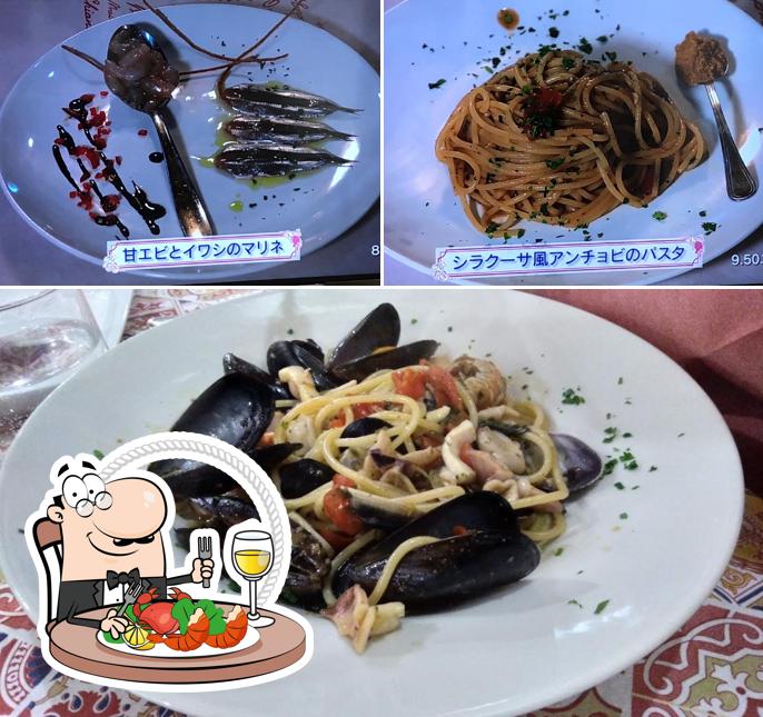 Prova la cucina di mare a TRATTORIA DO SCOGGHIU SRLS
