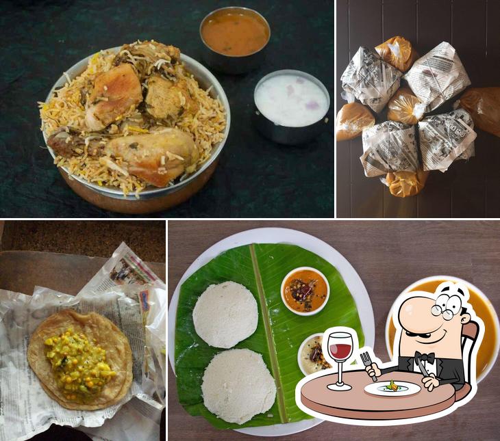 Food at Gowrishankar Parlour
