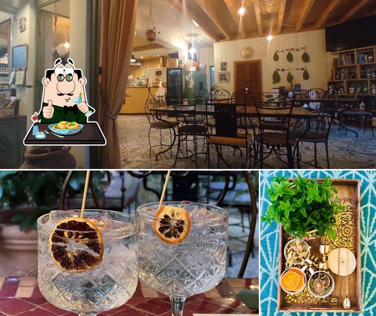 La cibo e interni del ristorante