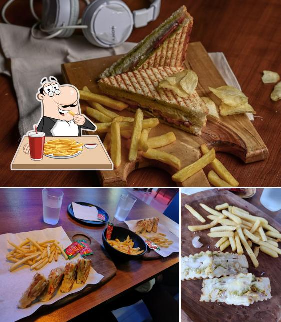 At DG Cafe you can try French-fried potatoes