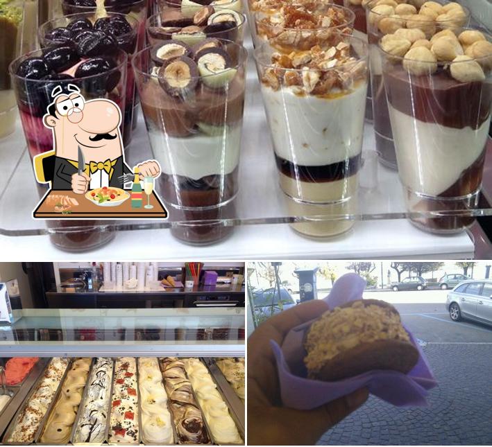Platti al Gelateria Marcella