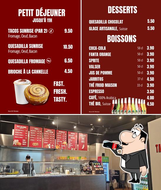 Wild Mexican Food si caratterizza per la bevanda e interni