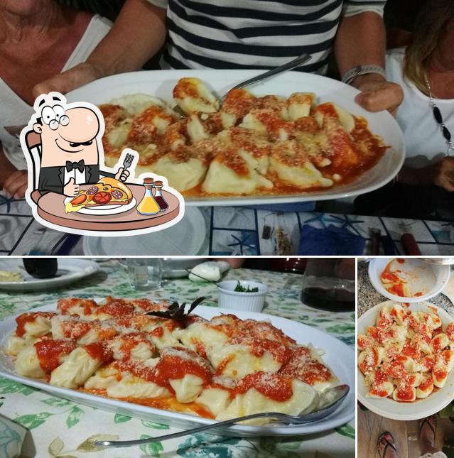 Scegli una pizza a Girasole Home Restaurant