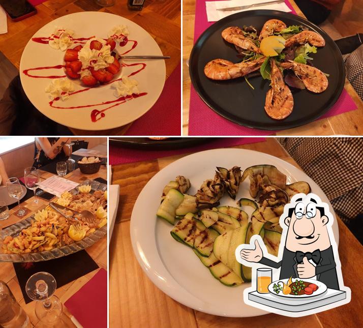 Platti al Pizzeria ristorante Civico 74