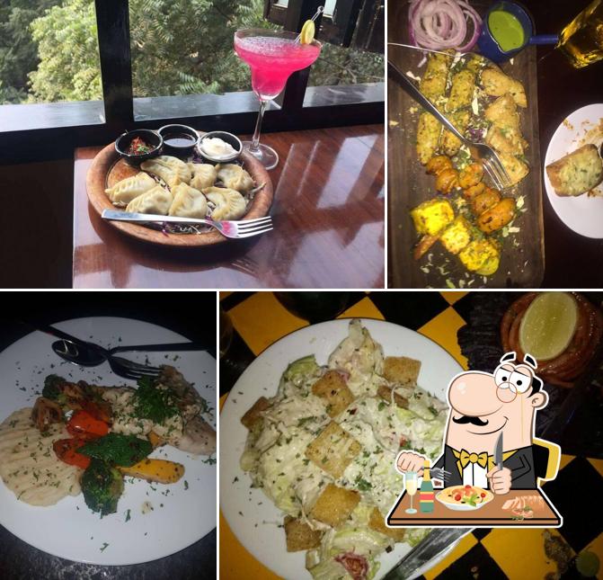 Meals at Amplifier Club