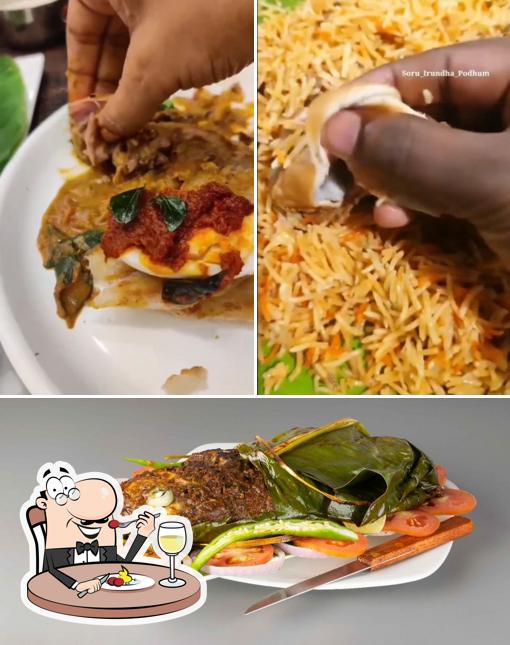 Meals at Arusuvai Bharatha Vilas