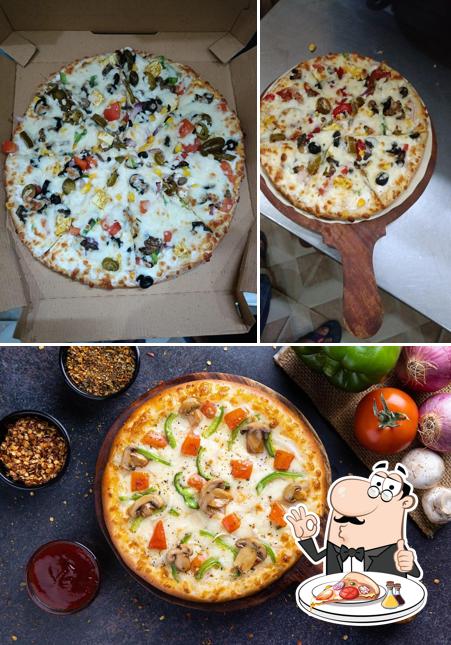 Try out pizza at Pandey ji pizza point